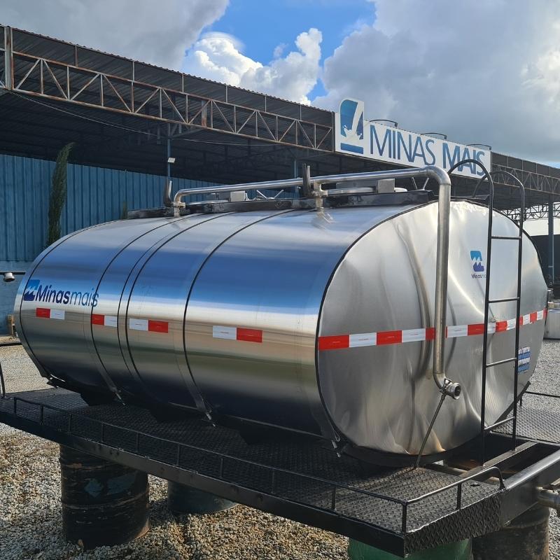 O Que Observar ao Comprar um Tanque Rodoviário Inox Usado para Transporte de Leite